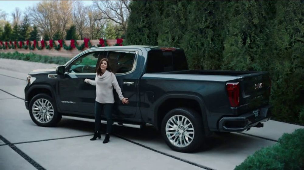 GMC Season to Upgrade TV Commercial, 'One for You, One for Me: I Love ...